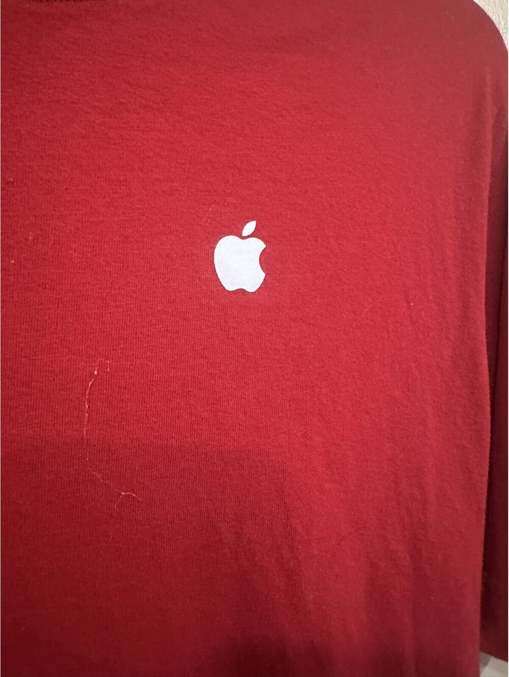 Apple Store Employee Shirt Holiday Red Embroidered Logo Short Sleeve Tee Medium